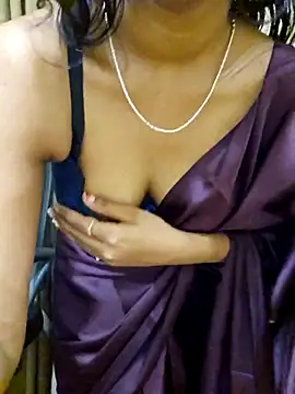 Snapshot of Tanisha789 chatting on 04-11-26, 08:23 Tanisha789 online show from 04-11-26, 08:23