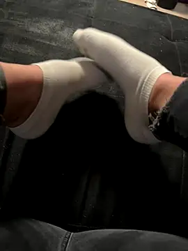 Ana-05 online show from 11-30-25, 01:12