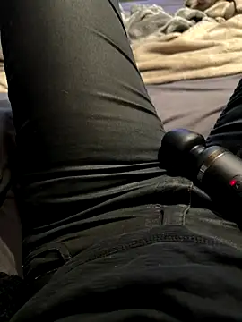 Ana-05 online show from 11-13-25, 07:07