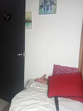 carolayrosse online show from 11-28-25, 04:34