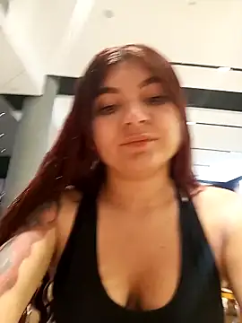 Snapshot of carolayrosse chatting on 10-16-25, 01:14 carolayrosse online show from 10-16-25, 01:14