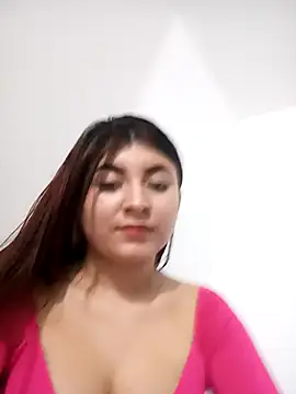 Snapshot of carolayrosse chatting on 09-21-25, 09:36 carolayrosse online show from 09-21-25, 09:36
