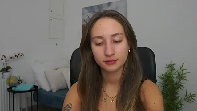 magic   smile online show from 01-23-25, 08:25