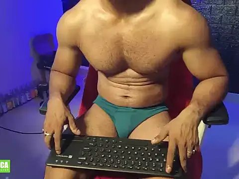 Snapshot of insanestudmiles chatting on 07-14-26, 06:51 insanestudmiles online show from 07-14-26, 06:51
