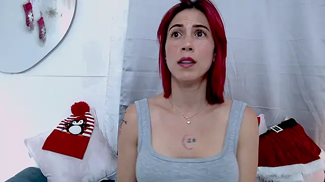 Snapshot of Susana_Rios11 chatting on 12-28-24, 12:36 Susana Rios11 online show from 12-28-24, 12:36