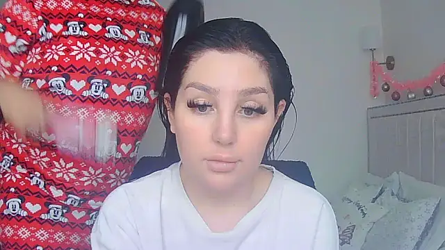 vanilla chocolate23 online show from 12-16-25, 12:09