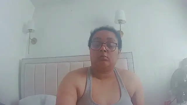Snapshot of vanilla_chocolate23 chatting on 06-20-26, 06:18 vanilla chocolate23 online show from 06-20-26, 06:18