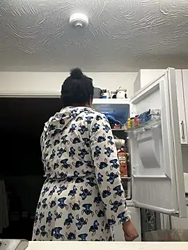 vanilla chocolate23 online show from 01-08-26, 08:59