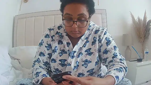 vanilla chocolate23 online show from 11-08-25, 12:42