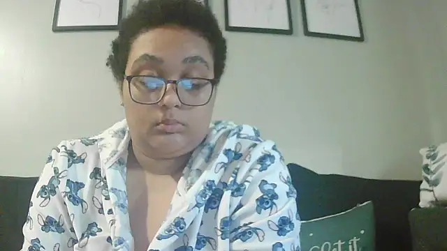 vanilla chocolate23 online show from 12-03-25, 08:47