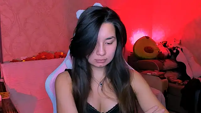 Snapshot of Swee_Alicee chatting on 09-29-25, 07:08 Swee Alicee online show from 09-29-25, 07:08