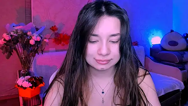 Snapshot of Swee_Alicee chatting on 02-18-25, 07:21 Swee Alicee online show from 02-18-25, 07:21