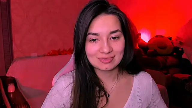 Swee Alicee online show from 11-18-25, 07:06