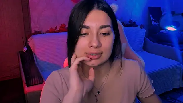 Swee Alicee online show from 02-18-26, 07:10