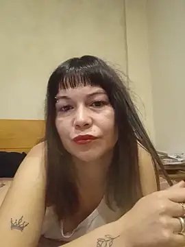 Snapshot of tamara-besos chatting on 06-02-26, 05:02 tamara-besos online show from 06-02-26, 05:02