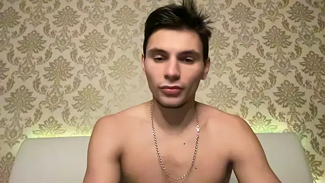 Snapshot of denlover1 chatting on 12-19-24, 02:35 denlover1 online show from 12-19-24, 02:35