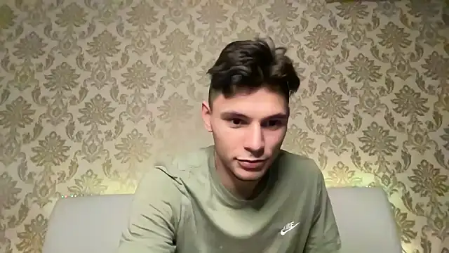 Snapshot of denlover1 chatting on 02-17-25, 03:55 denlover1 online show from 02-17-25, 03:55