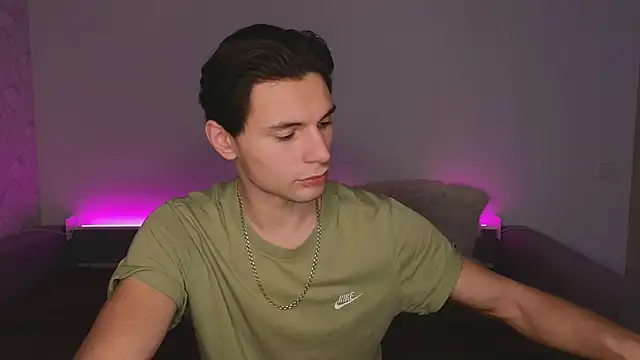 denlover1 online show from 02-19-26, 11:18