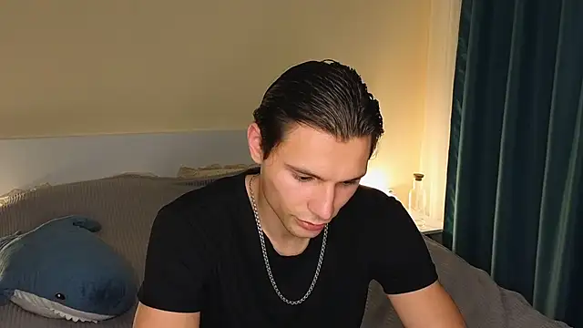 denlover1 online show from 04-13-26, 04:33