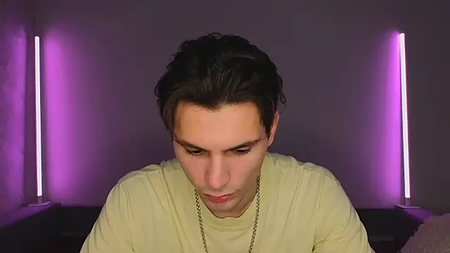 denlover1 online show from 01-06-26, 10:19