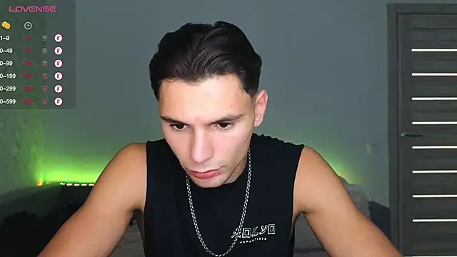 denlover1 online show from 10-29-25, 09:08