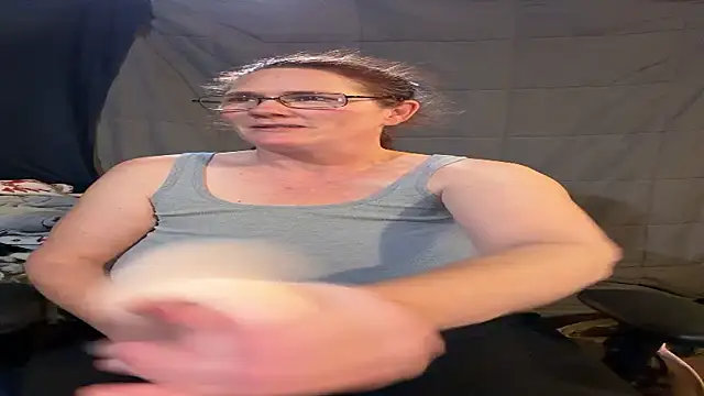 naughtywifenxtdoor online show from 11-15-25, 08:35