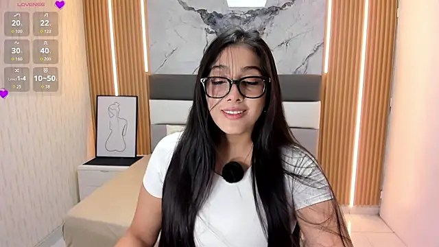 Alyssapark online show from 11-19-25, 07:14