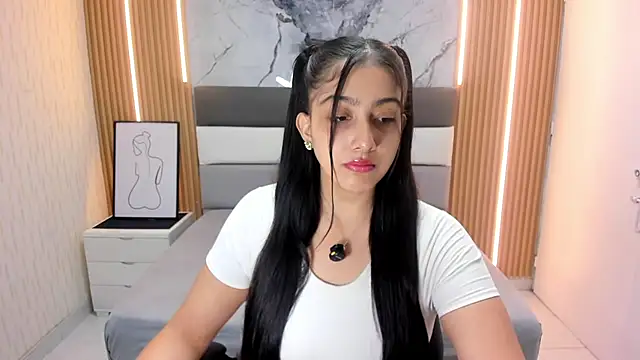 Alyssapark online show from 02-25-26, 07:14