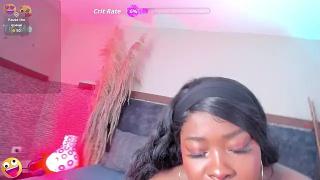 zoe 23  online show from 11-10-25, 10:53