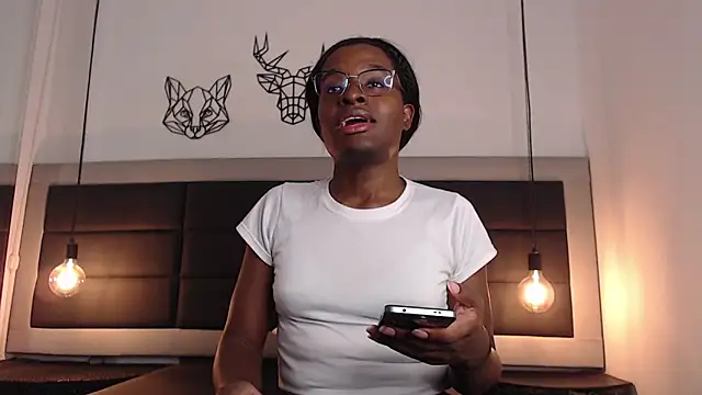 candy lovee69 online show from 06-18-26, 05:29