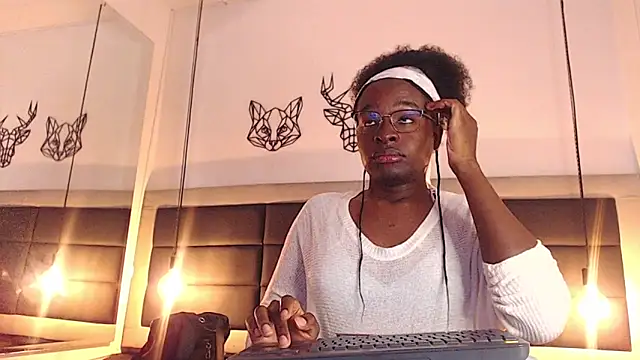 candy lovee69 online show from 12-15-25, 10:04