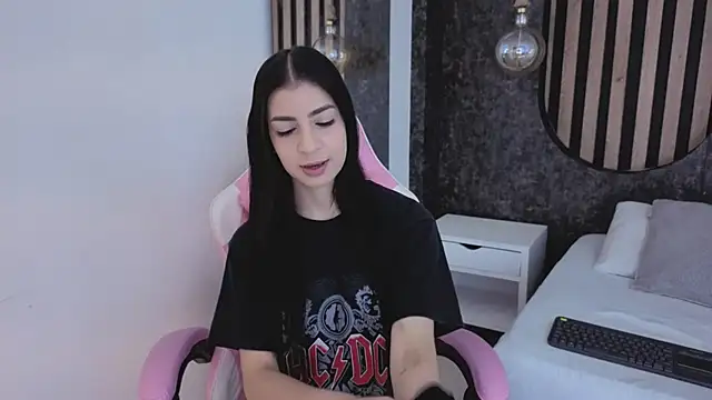 miss10 antonella online show from 11-21-25, 11:53