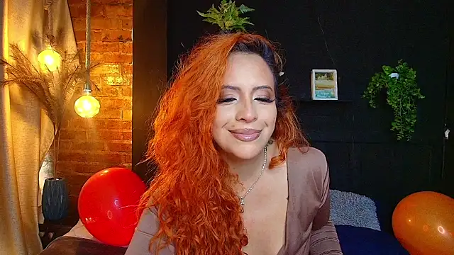 Snapshot of sahra_taylor_ chatting on 05-09-26, 03:15 sahra taylor online show from 05-09-26, 03:15