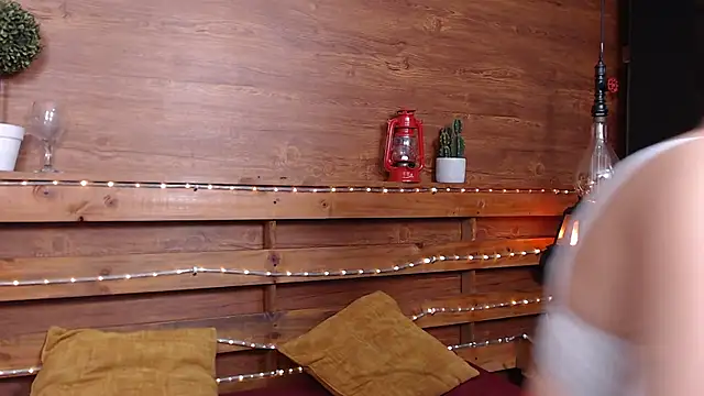 sweet thalia  online show from 10-22-25, 07:57