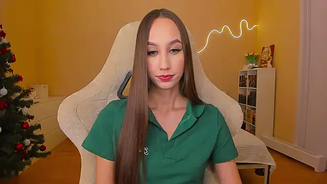 Snapshot of your_emily_ chatting on 01-22-25, 08:17 your emily online show from 01-22-25, 08:17