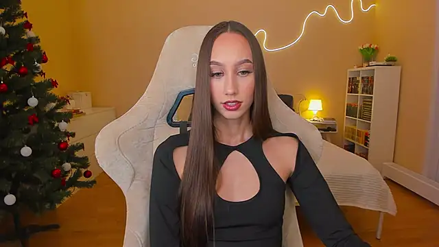 Snapshot of your_emily_ chatting on 01-10-25, 06:38 your emily online show from 01-10-25, 06:38