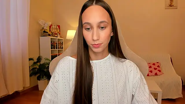Snapshot of your_emily_ chatting on 09-12-25, 02:17 your emily online show from 09-12-25, 02:17