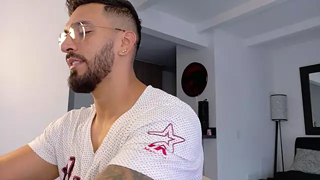 tony muscle online show from 01-12-26, 07:53