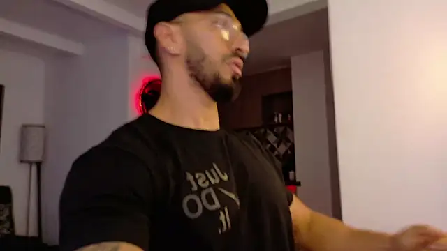 tony muscle online show from 11-05-25, 10:46