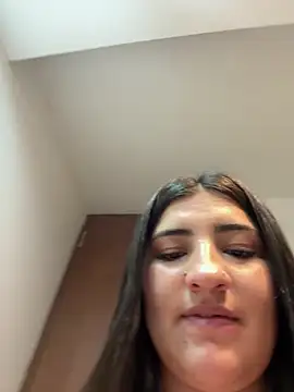 Snapshot of AhriCutte chatting on 02-22-25, 06:19 AhriCutte online show from 02-22-25, 06:19