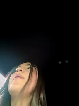 AhriCutte online show from 11-04-25, 05:06