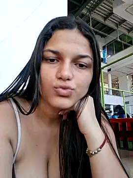 Snapshot of girl_milk1 chatting on 04-22-26, 05:20 girl milk1 online show from 04-22-26, 05:20