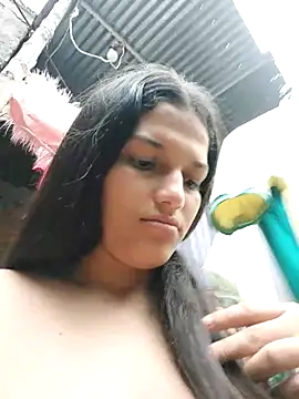 girl milk1 online show from 03-04-25, 08:38