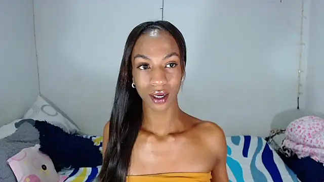 Snapshot of JessicaEbony chatting on 05-25-26, 05:11 JessicaEbony online show from 05-25-26, 05:11