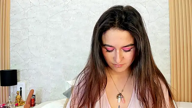 mayragonzpe   online show from 03-21-25, 07:24