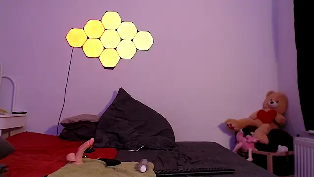 jonny-bisexual online show from 03-29-26, 05:47