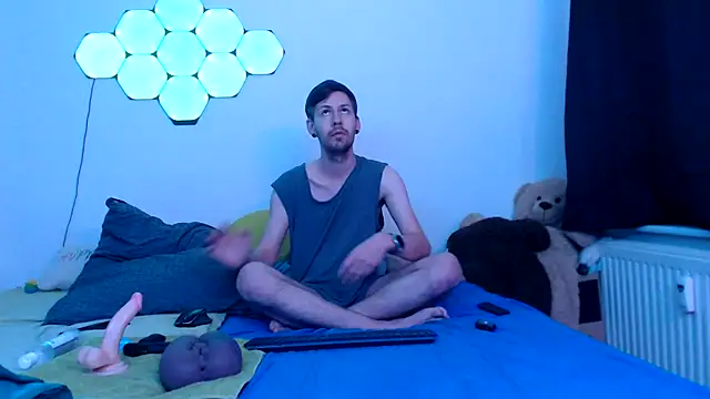 jonny-bisexual online show from 11-06-25, 06:56