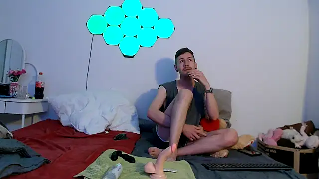 jonny-bisexual online show from 04-20-26, 05:14