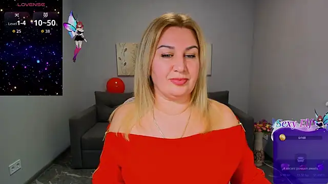 Snapshot of Lili_Crossi chatting on 02-14-26, 07:08 Lili Crossi online show from 02-14-26, 07:08