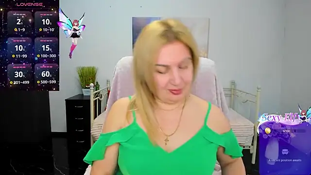 Lili Crossi online show from 03-21-26, 06:58